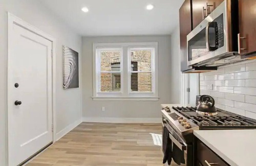 Kenwood Apartamento | Great Location! 15 Min from DT -Historic Hyde Park
