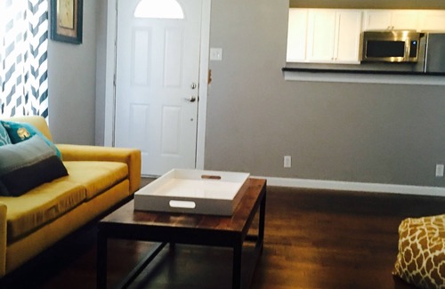 North San Antonio - SAT Casa | Great Location, Classy & Comfy