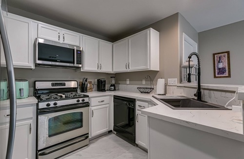 Rhodes Ranch Casa | Great location, close to the strip, shopping and restaurants,