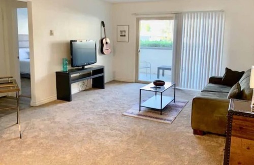 Point Loma Heights Apartamento | Great Location in Ocean Beach