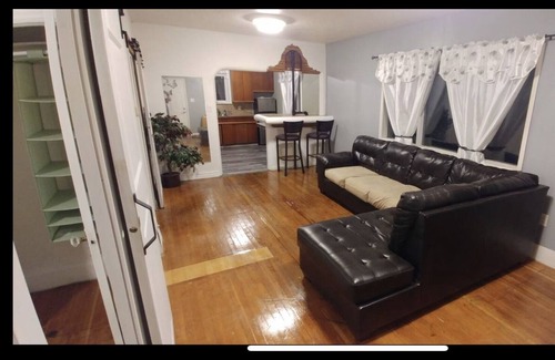 Transcona Casa | Great Location in Transcona for easy access of amenities