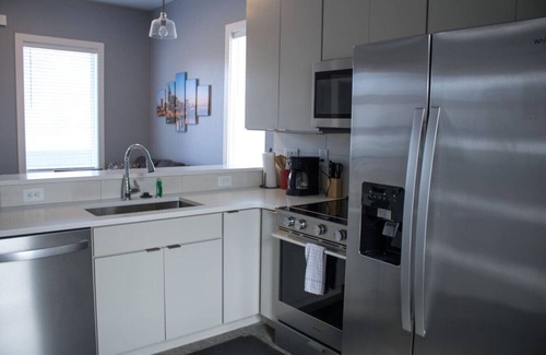 Hadley - Washington Apartamento | Great Location! Minutes From Downtown!!