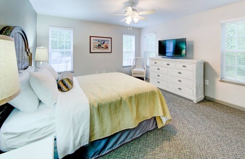 Sea Scape Complejo | Great Location Near Southern Shores Beach! 3 Modish Units in Nature Setting