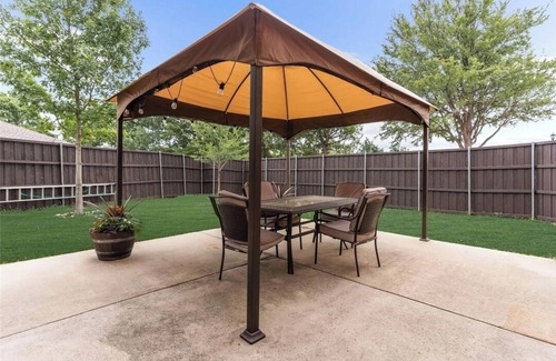 The Colony Casa | Great location/Top reviews. Plano/Frisco area
