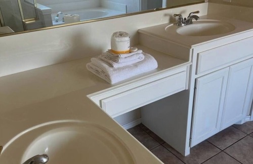 The Colony Casa | Great location/Top reviews. Plano/Frisco area