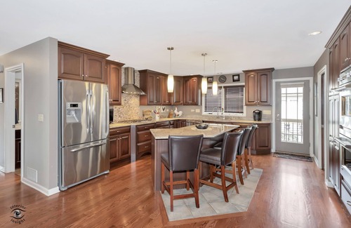 Warrenville Casa | Great place to stay in Warrenville