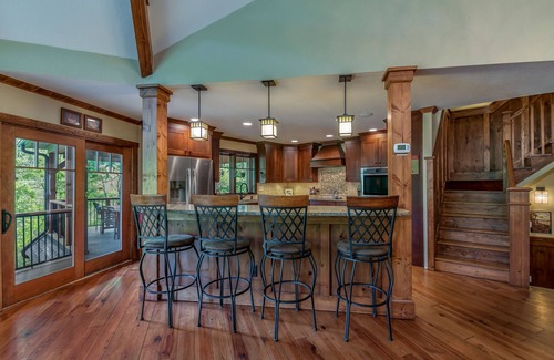 Lake Lure Casa | Gran hogar para unir a las familias