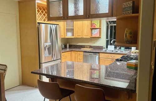 Simi Valley Casa | Great Resort Type Stay!