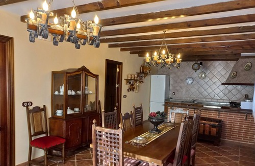 Almoguera Cabaña | Gran Casa Rural El Raso en Guadalajara Perfecta para descansar y desconectar!!!