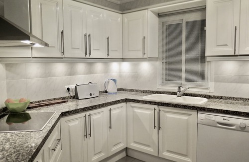 Nerja Apartamento | Gran Ático frente al mar: 2 unidades rediseñadas en una fabulosa instalación.