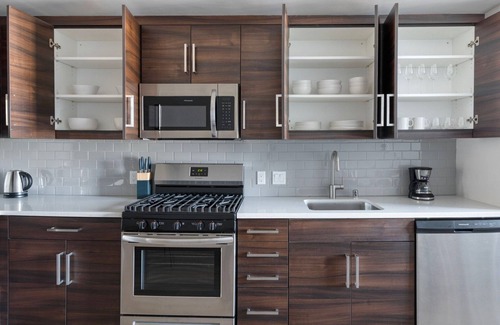 Fillmore District Apartamento | Great Soma 1BR w/ Pet Spa & Pool, nr Coffee & Shops, by Blueground