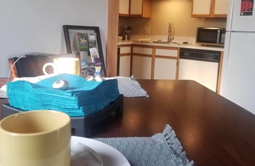 River Market Apartamento | Great studio downtown, close to everything!