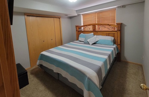 Colonial Pine Hills Casa | Great Sturgis Rally Rental Close to HWY 385 with Hot Tub