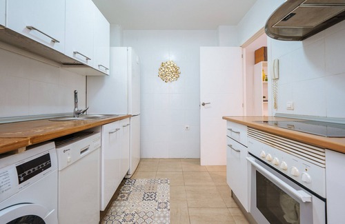 Alfalfa Casa | GreatTownhouse in Alfalfa, 8 people, 3 Bedrooms, Parking optional