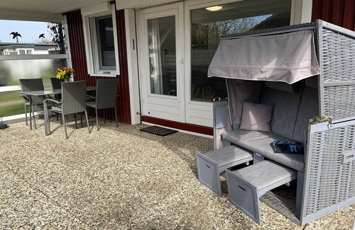Warwerort Casa | Great vacation home directly on the North Sea, free of tourist tax.
