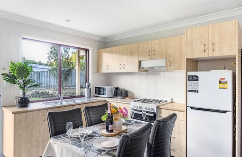 Heritage Park Casa | Great value! Stylish 2BR Granny Flat@Heritage Park