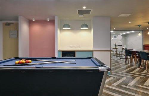Sheffield Otro | Great Value & Stylish Ensuites at Brocco in Sheffield