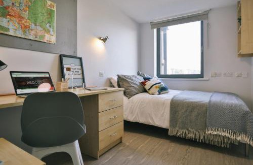 Sheffield Otro | Great Value & Stylish Ensuites at Brocco in Sheffield