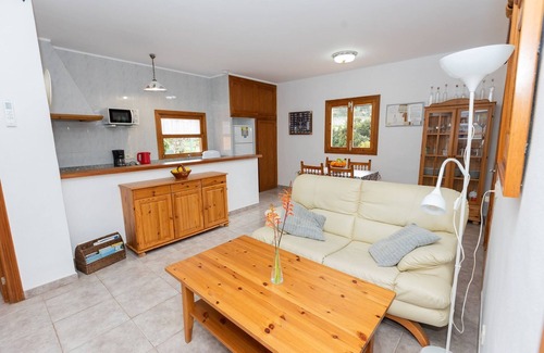 Llubi Villa | Great villa near mountains