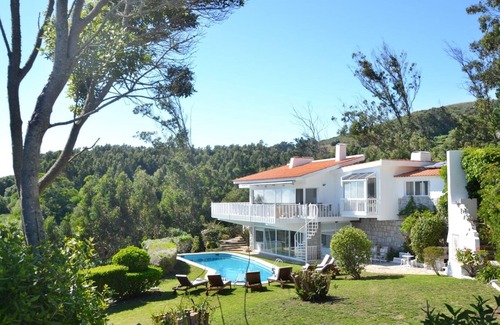 Monserrate Villa | Villa con cancha de tenis, piscina climatizada, Cascais cerda de la playa