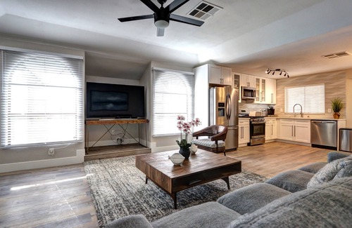 Green Valley Casa | GreatestGuestGetaway!StunningHendersonHomeBookNow!