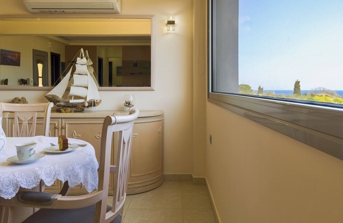 Koskinou Villa | Greek 3 Bedroom Villa with outdoor Barbeque