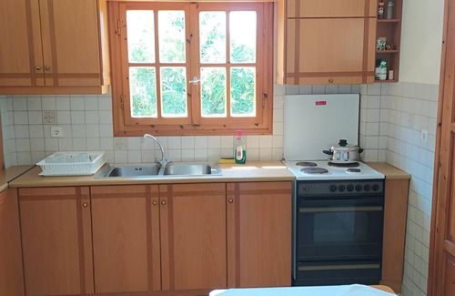 Marathias Casa | Greek village life by the sea