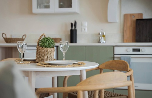 Tinos Town Apartamento | Green 2 by Morfes Luxury Apartments