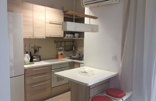 Zelenika Apartamento | Verde y pacífico ideal para vacaciones familiares