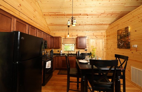 Townsend Cabina | Green Door Cabin: una nueva escapada a la cabina en Townsend