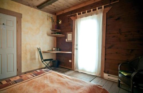 Balmoral Mills Cama Y Desayuno | Green Dragon Organic Farm and B&B