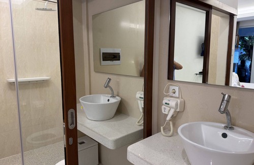 Kartika Plaza Hotel | Green Garden Hotel