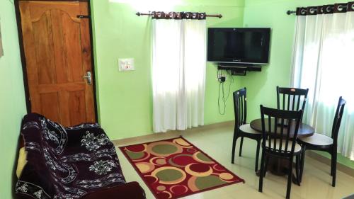 Vayittiri Villa | Green Garden Wayanad Villas