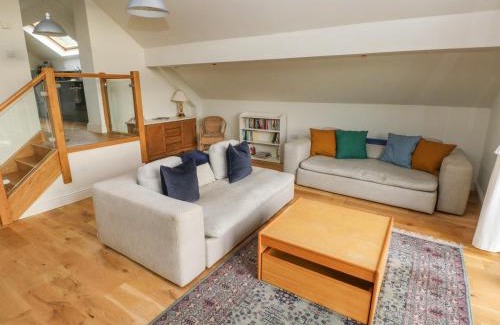 Carmarthen Casa | Green Grove Barn