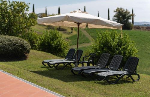 Siena Apartamento | Green Hill Apartment In Tuscan Countryside