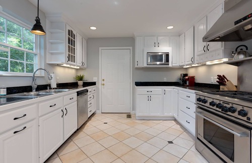 Green Hills Casa | Green Hills Escape | Family & Pet Friendly