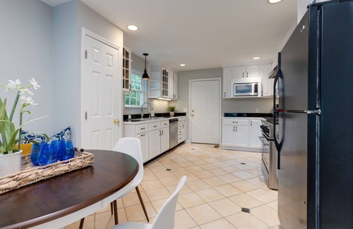 Green Hills Casa | Green Hills Escape | Family & Pet Friendly
