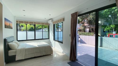 Kathu Casa | GREEN HILLS VILLAS - Dan An House