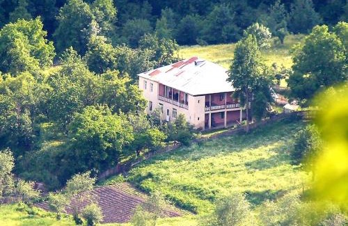 Bagvdanari Casa | Green House Becho