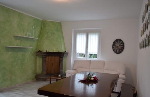 Lovere Apartamento | Green house, the holiday home in the woods