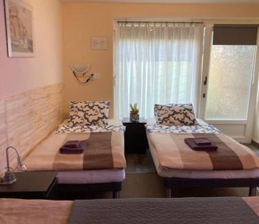 Vecses Apartamento | Green Lake Airport Apartments