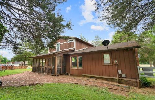 Murfreesboro Apartamento | Green Meadow Cabin