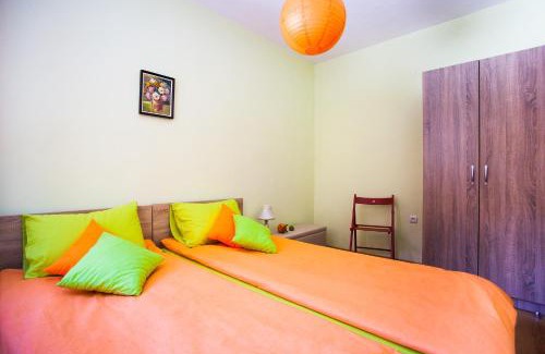 Kvartal Noviya Grad Apartamento | Green Orange Apartment