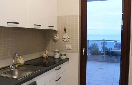 Trani Casa | Green Penthouse Maison & Suite, Member of Relaxury