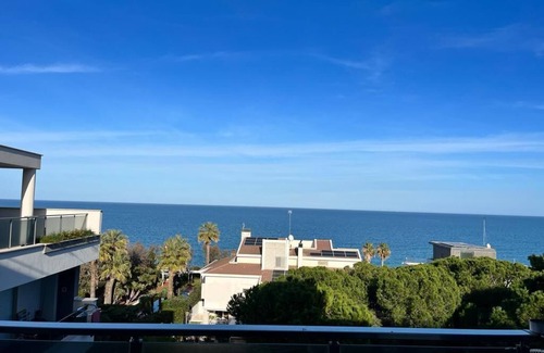 Trani Casa | Green Penthouse Maison & Suite, Member of Relaxury