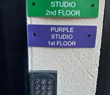 Bois-Colombes Apartamento | GREEN&PURPLE STUDIO 24-24 Access