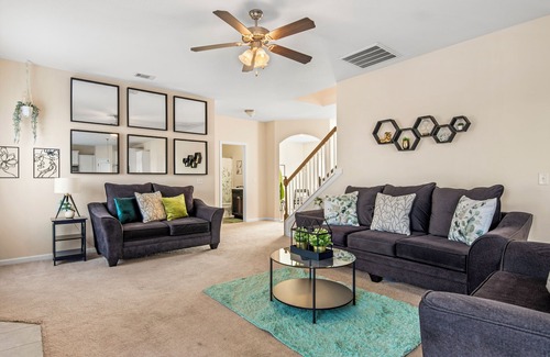 Hinesville Casa | Green retreat near Ft. Stewart