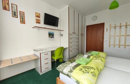 Mohelnice Casa | Green Room