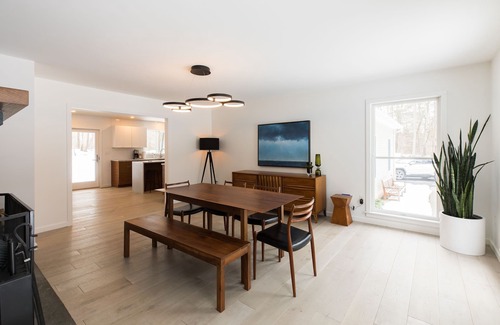 Ulster Park Casa | Green Sanctuary: Luxury Home Surrounded by Nature