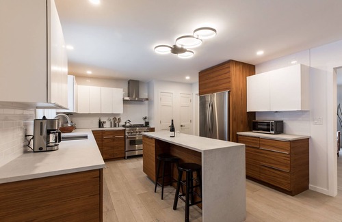 Ulster Park Casa | Green Sanctuary: Luxury Home Surrounded by Nature
